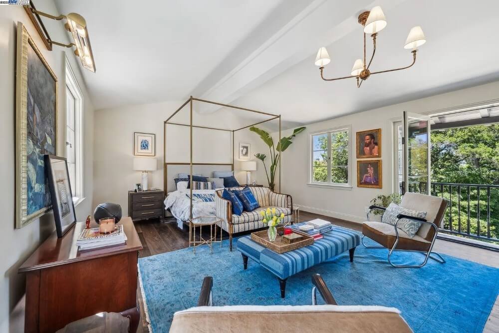 1929 Spanish house Berkeley California - 31 - bedroom.jpeg