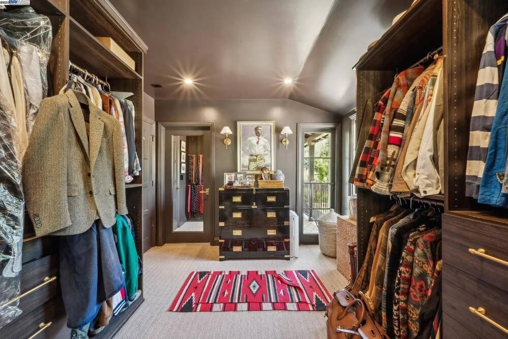 1929 Spanish house Berkeley California - 37 - wardrobe.jpeg