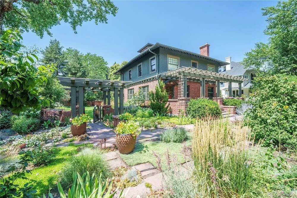 1907 Craftsman house Denver Colorado - 1 - front view.jpeg