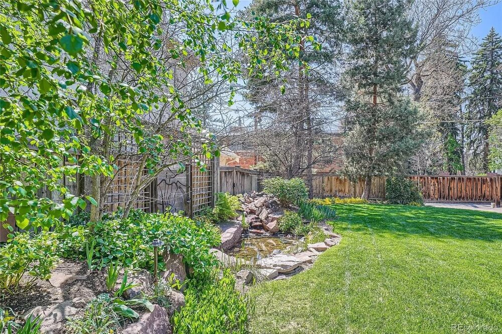 1907 Craftsman house Denver Colorado - 41 - garden.jpeg