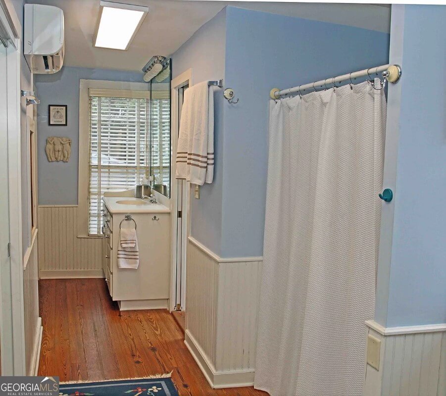 The Jackson Clark house 1801 Colonial style Saint Marys Georgia - 25 - bathroom.jpeg