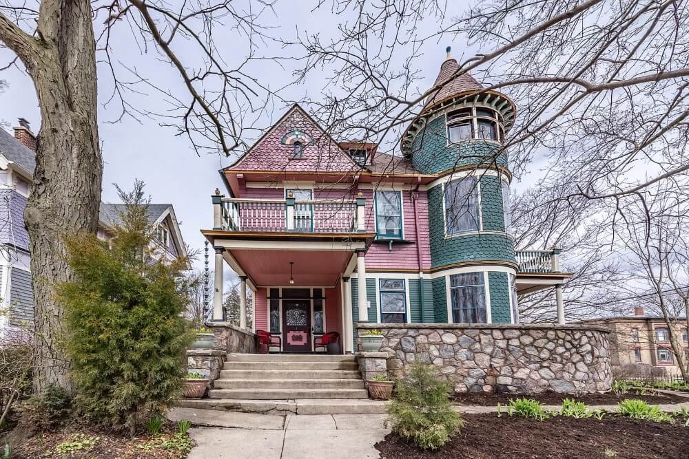 1892 Queen Anne house Elgin Illinois - 1 - front view.jpeg