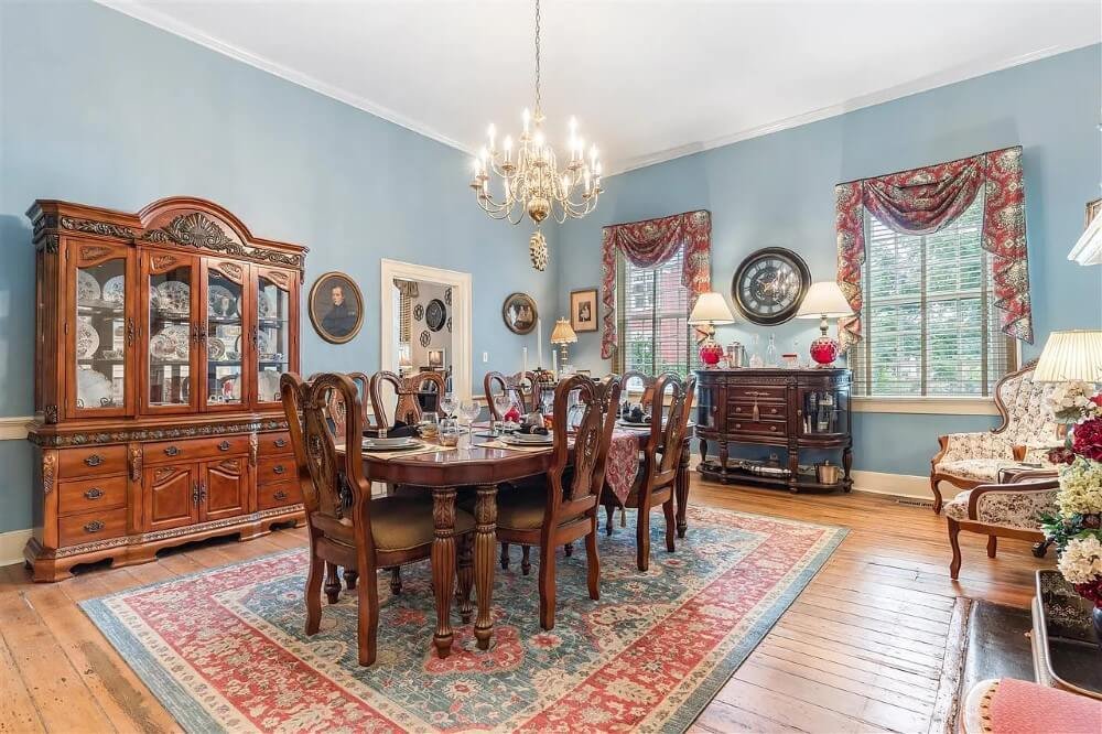 The Governors Corner 1809 Greek Revival house Russellville Kentucky - 11 - dining room.jpeg