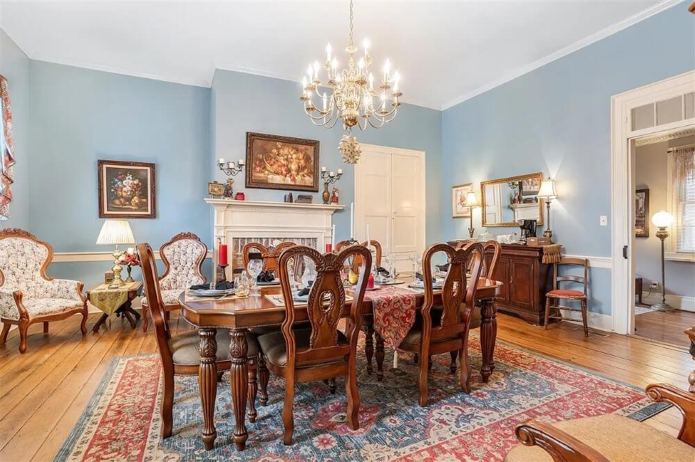 The Governors Corner 1809 Greek Revival house Russellville Kentucky - 13 - dining room.jpeg