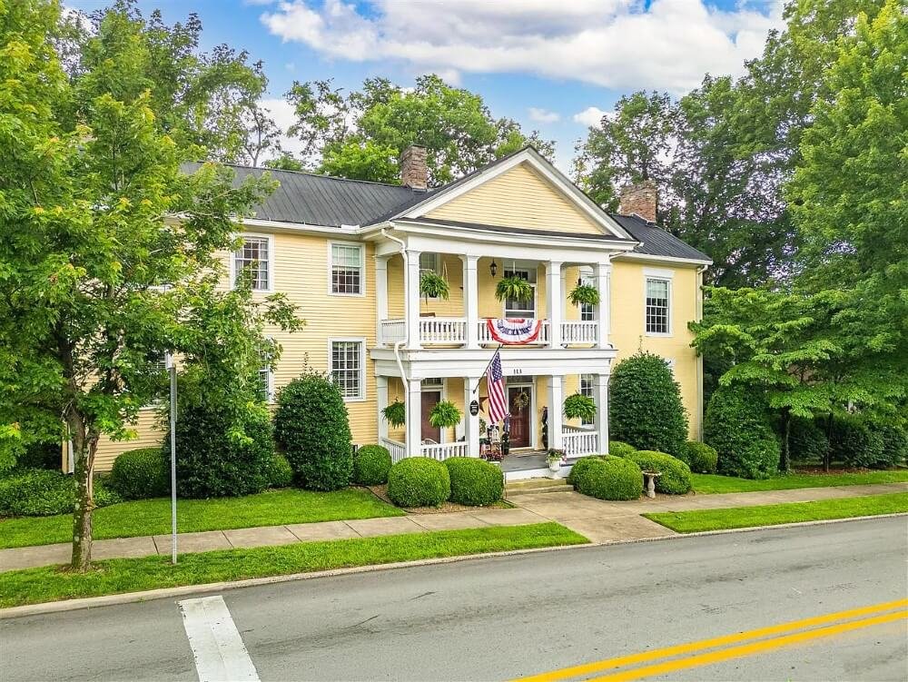 The Governors Corner 1809 Greek Revival house Russellville Kentucky - 41 - front view.jpeg