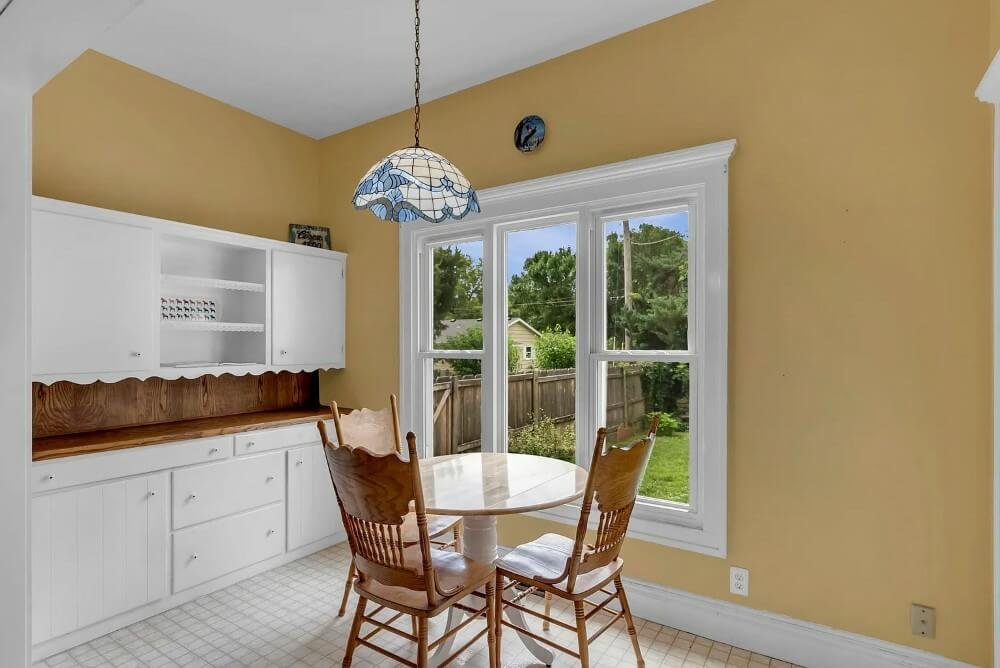 1890 Victorian house Lindsborg Kansas - 17 - kitchen.jpg