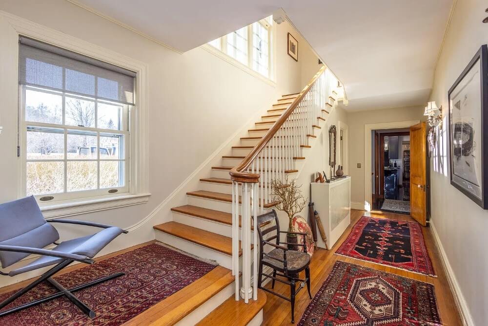 Crosby Manor 1912 New Englander style Belfast Maine - 26 - staircase.jpeg