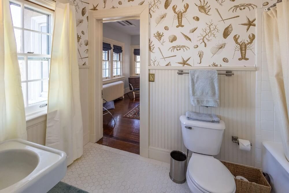 Crosby Manor 1912 New Englander style Belfast Maine - 69 - bathroom.jpeg