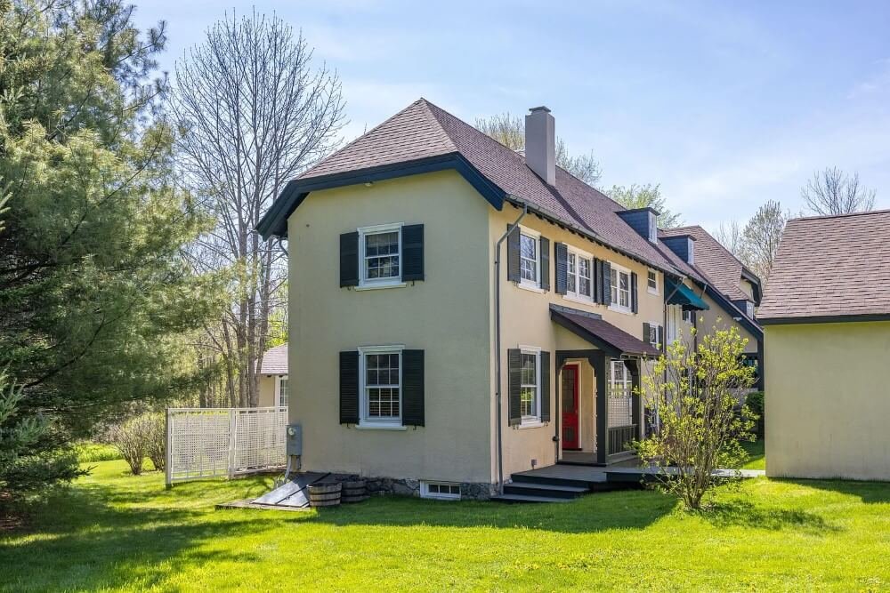 Crosby Manor 1912 New Englander style Belfast Maine - 81 - side view.jpeg