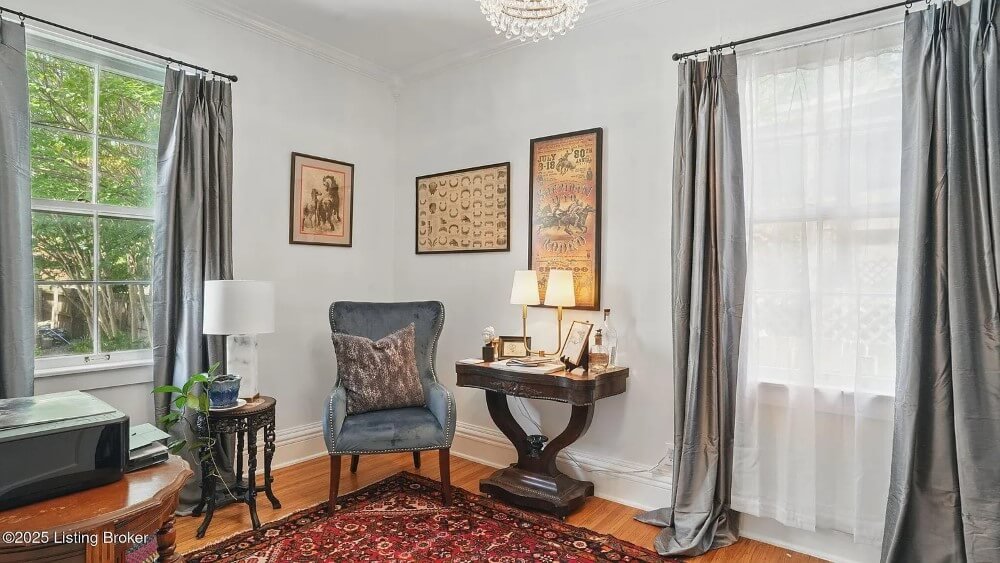 1890 Traditional house Louisville Kentucky - 24 - relax spot.jpeg