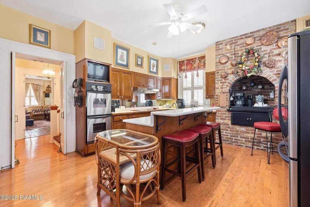 Oaklawn Manor 1836 Greek Colonial Cypremort Point Louisiana - 17 - kitchen.jpeg