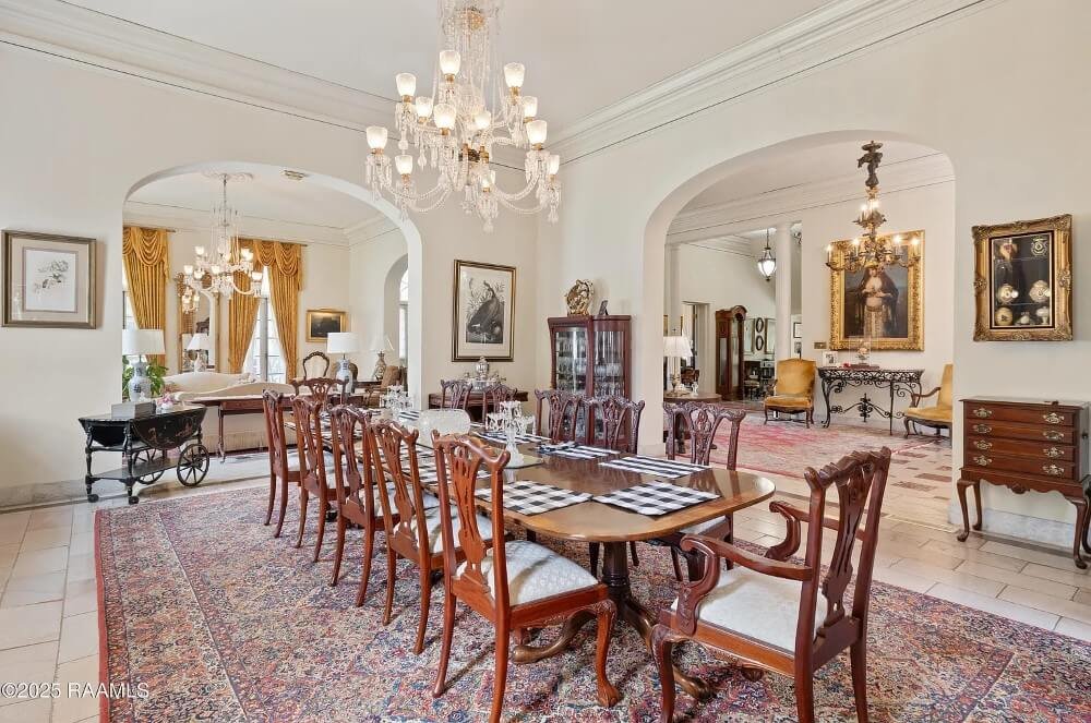 Oaklawn Manor 1836 Greek Colonial Cypremort Point Louisiana - 20 - dining area.jpeg