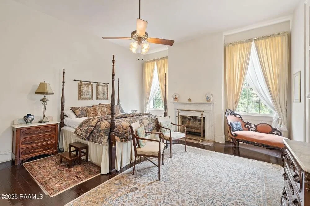 Oaklawn Manor 1836 Greek Colonial Cypremort Point Louisiana - 24 - bedroom.jpeg
