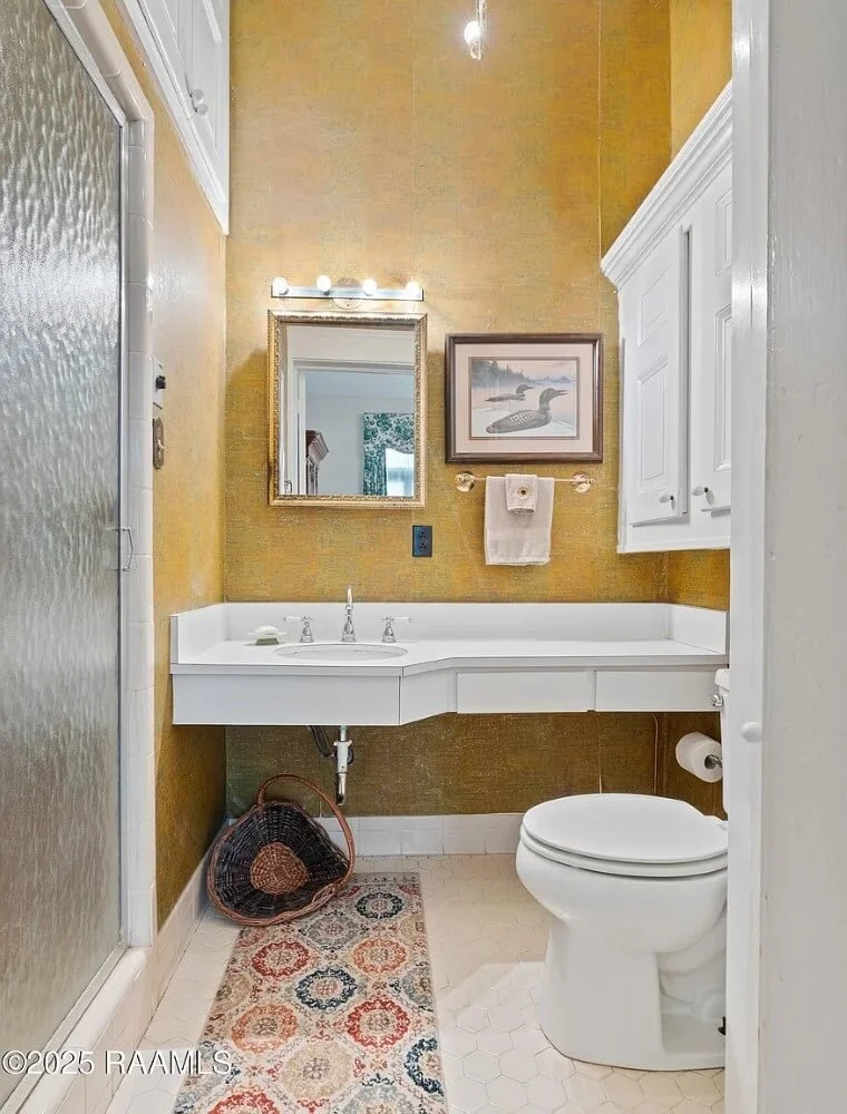 Oaklawn Manor 1836 Greek Colonial Cypremort Point Louisiana - 29 - bathroom.jpeg