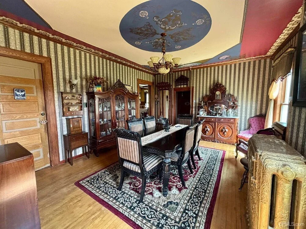The Macloud House 1883 Victorian style Newberry Michigan - 7 - dining room.jpeg