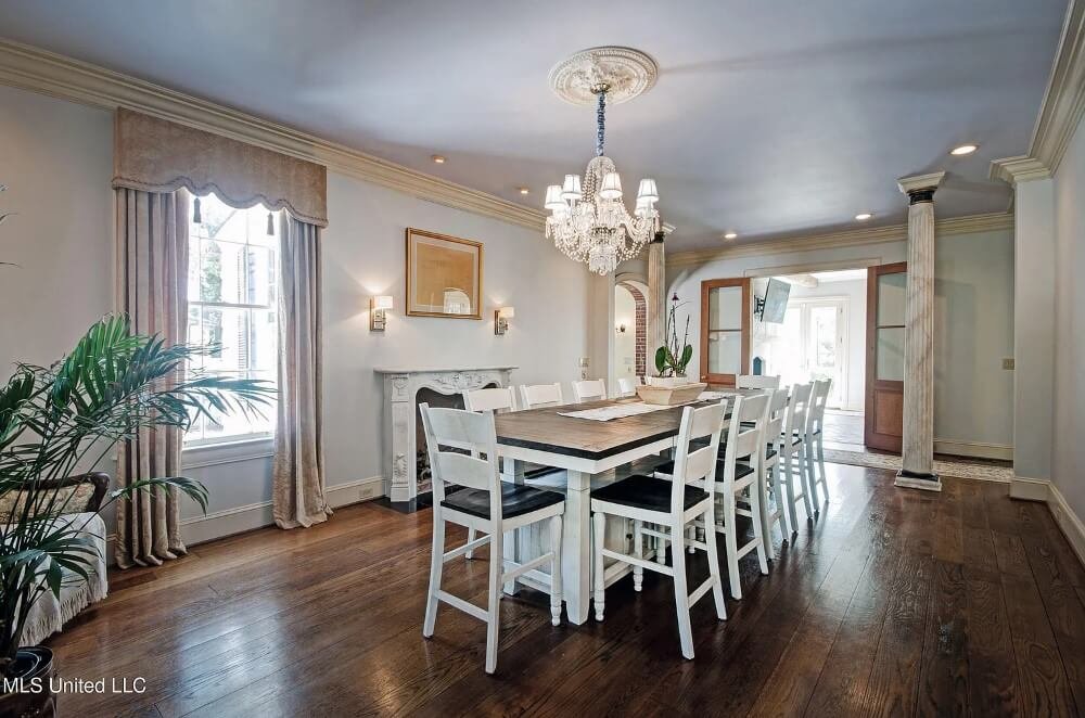 1939 Georgian Revival house Jackson Mississippi - 21 - dining room.jpeg