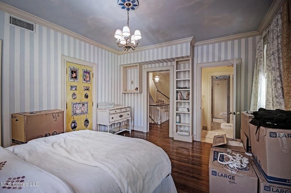 1939 Georgian Revival house Jackson Mississippi - 82 - bedroom.jpeg
