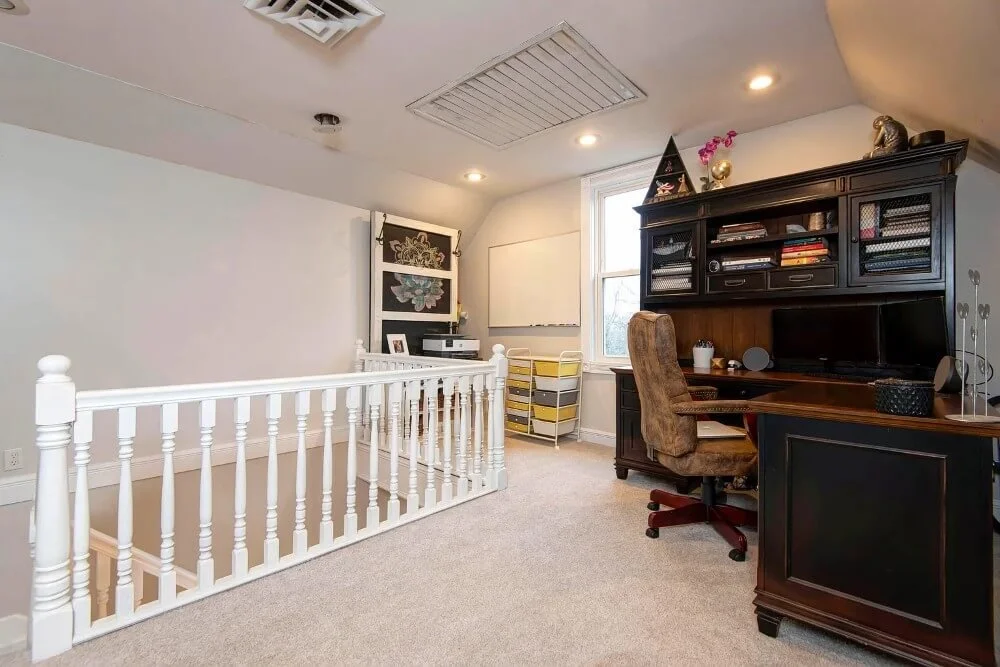 1886 Queen Anne house Springfield Missouri - 34 - office.jpg