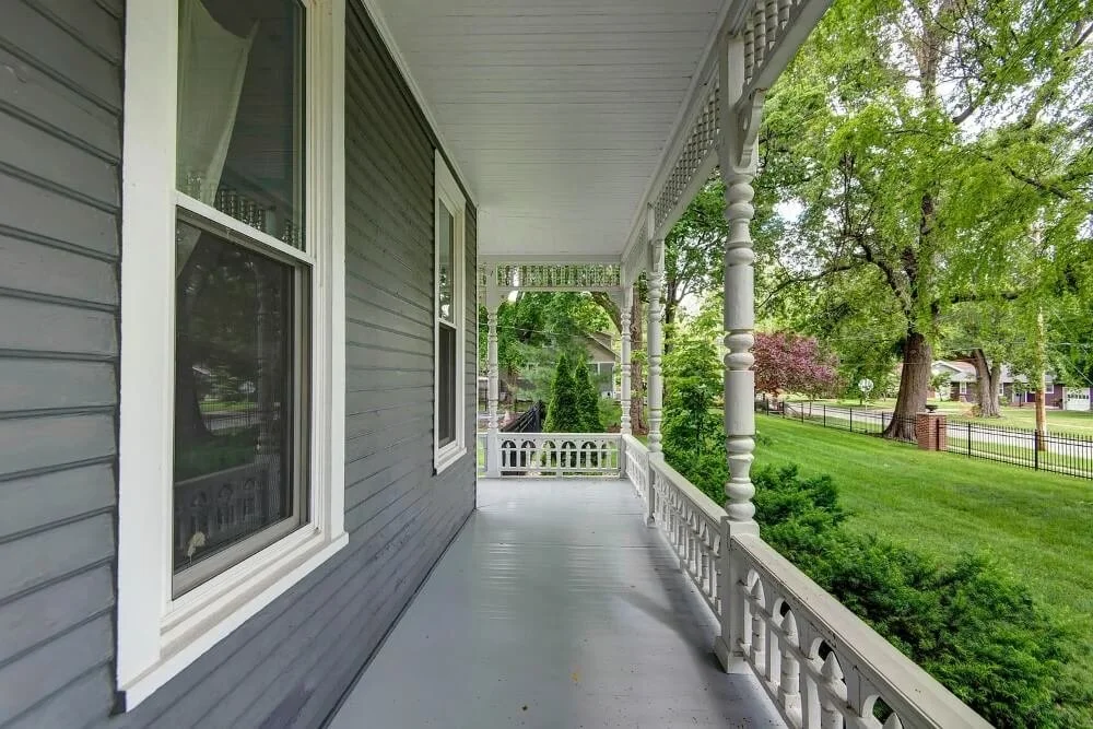1886 Queen Anne house Springfield Missouri - 54 - porch.jpg
