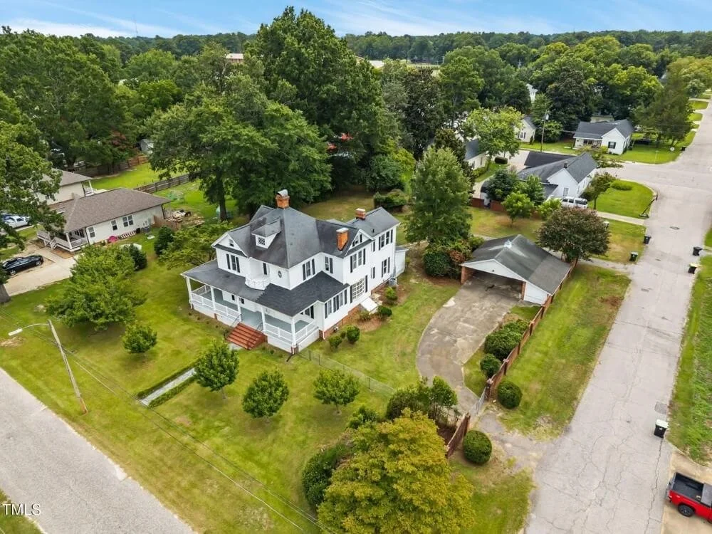 1903 Colonial house Erwin North Carolina - 2 - top view.jpg