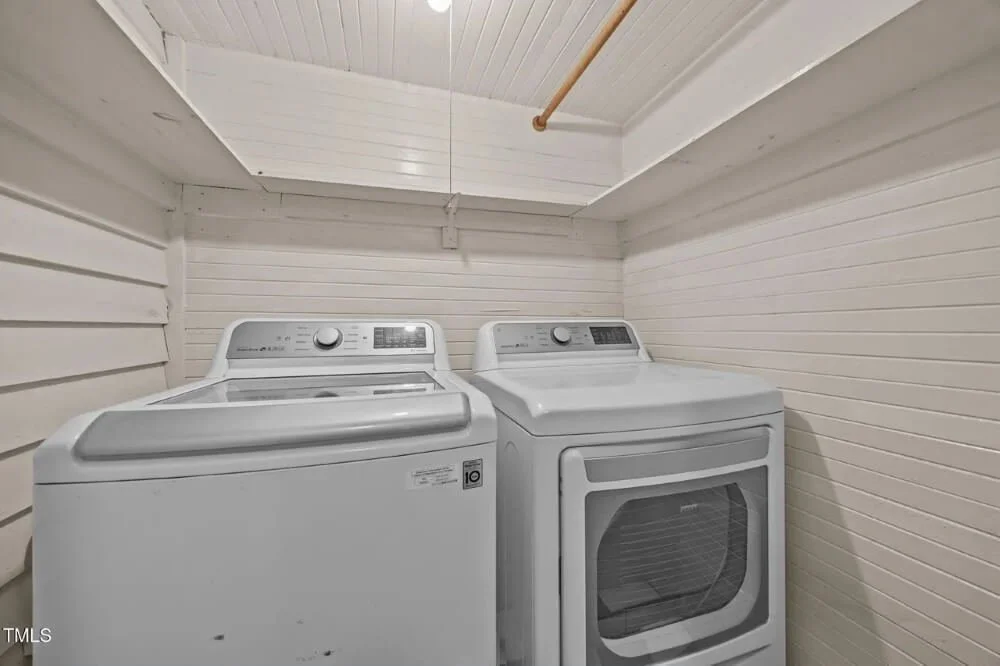 1903 Colonial house Erwin North Carolina - 17 - laundry.jpg