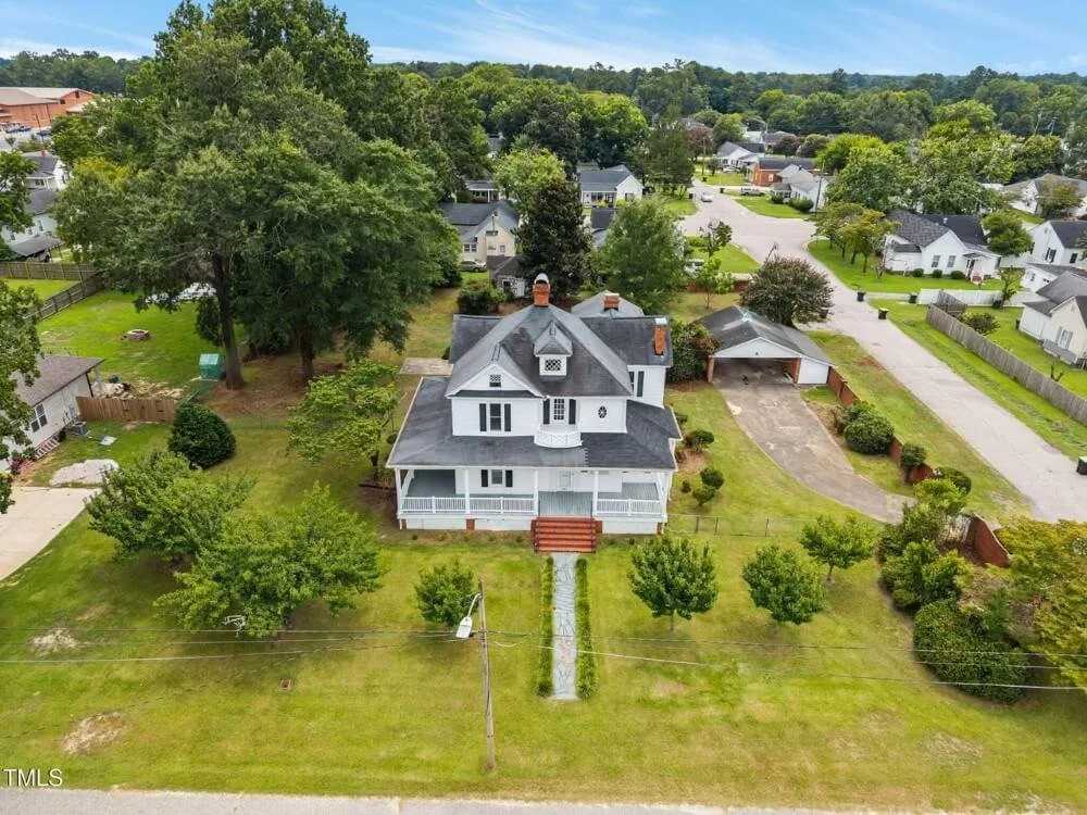 1903 Colonial house Erwin North Carolina - 45 - top view.jpg