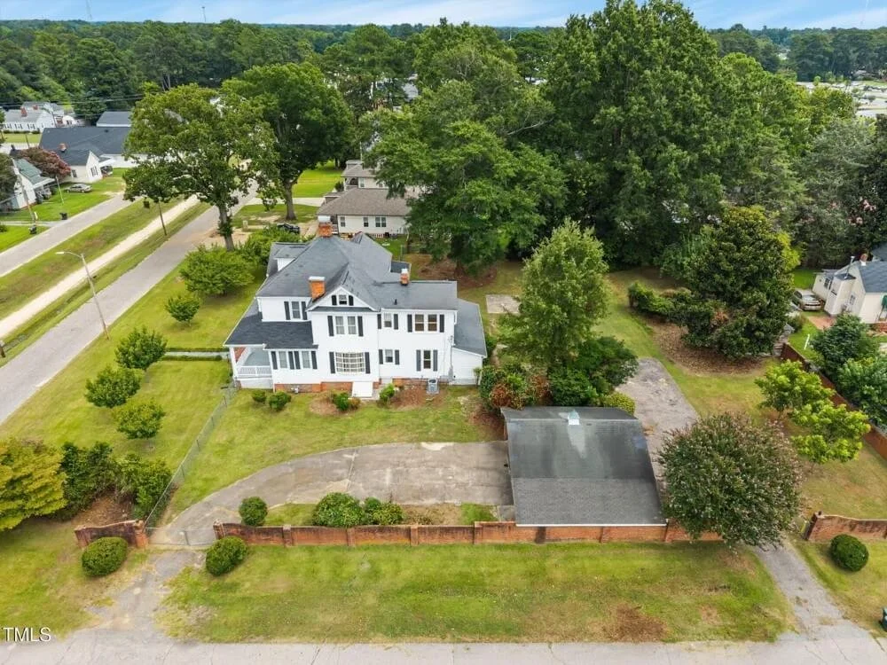 1903 Colonial house Erwin North Carolina - 46 - top view.jpg