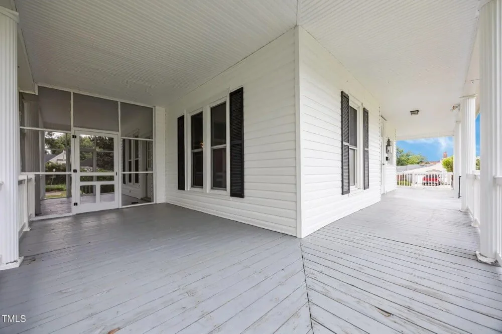 1903 Colonial house Erwin North Carolina - 47 - porch.jpg