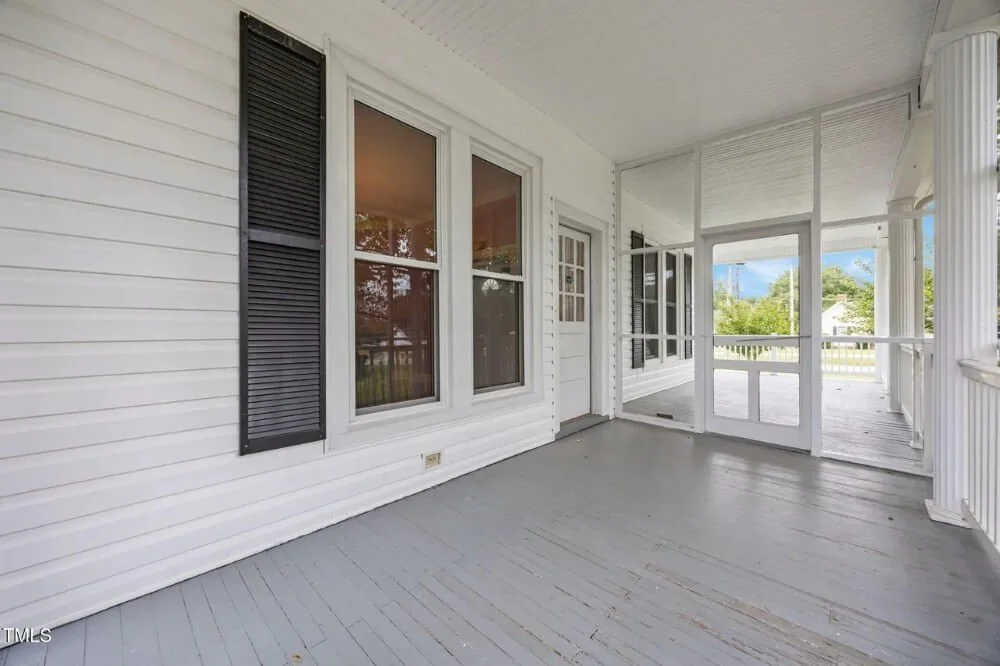 1903 Colonial house Erwin North Carolina - 50 - porch.jpg