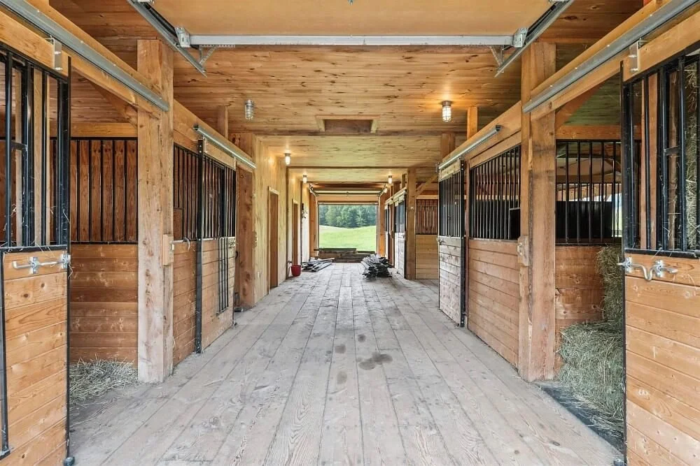 Uplands 1880 Farmhouse Weston Vermont - 29 - stable.jpg