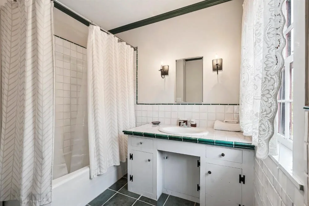 Uplands 1880 Farmhouse Weston Vermont - 35 - bathroom.jpg