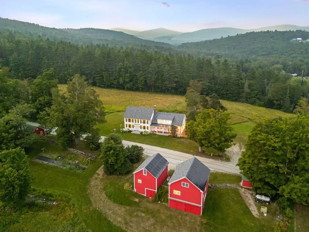 1830 Greek Revival house Shrewsbury Vermont - 2 - top view.jpg