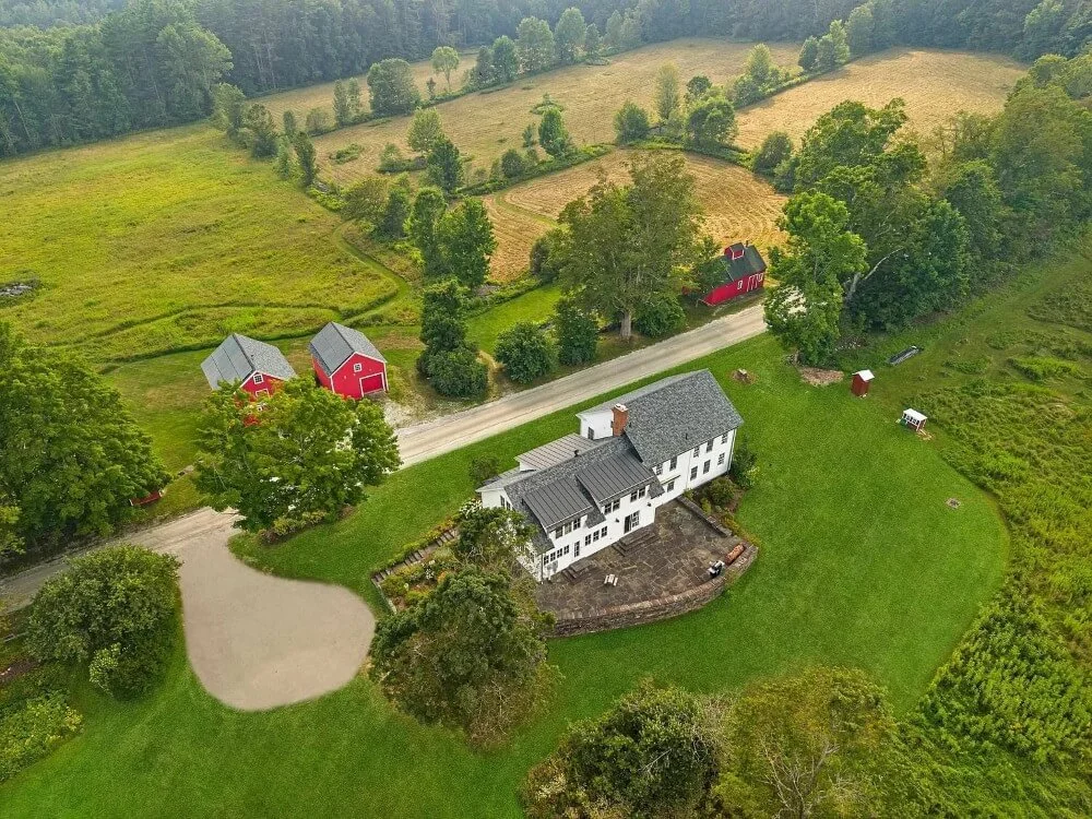 1830 Greek Revival house Shrewsbury Vermont - 38 - aerial view.jpg