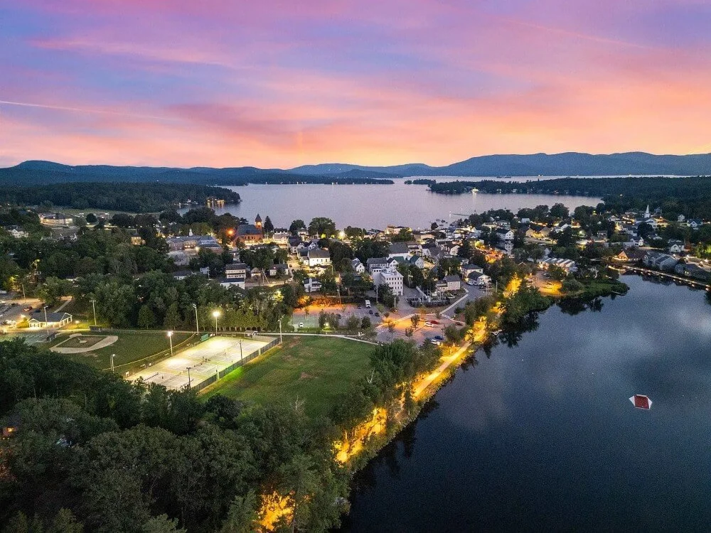 1897 Queen Anne house Wolfeboro New Hampshire - 5 - location.jpg