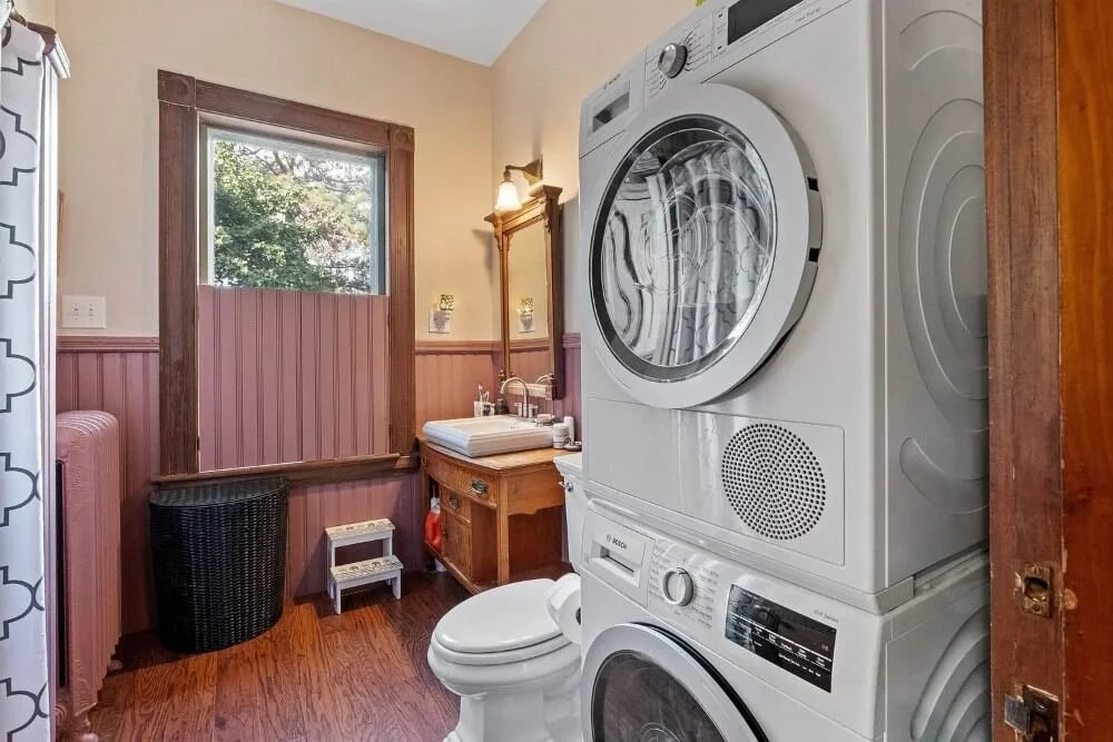 1897 Queen Anne house Wolfeboro New Hampshire - 29 - laundry.jpg