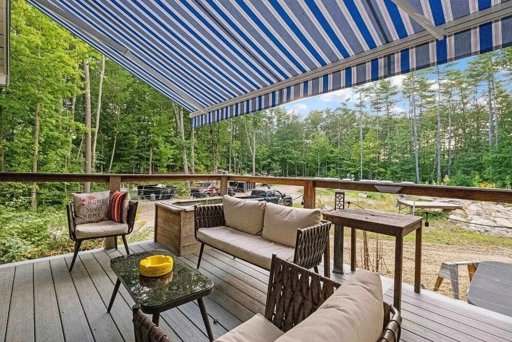 1897 Queen Anne house Wolfeboro New Hampshire - 41 - backyard.jpg