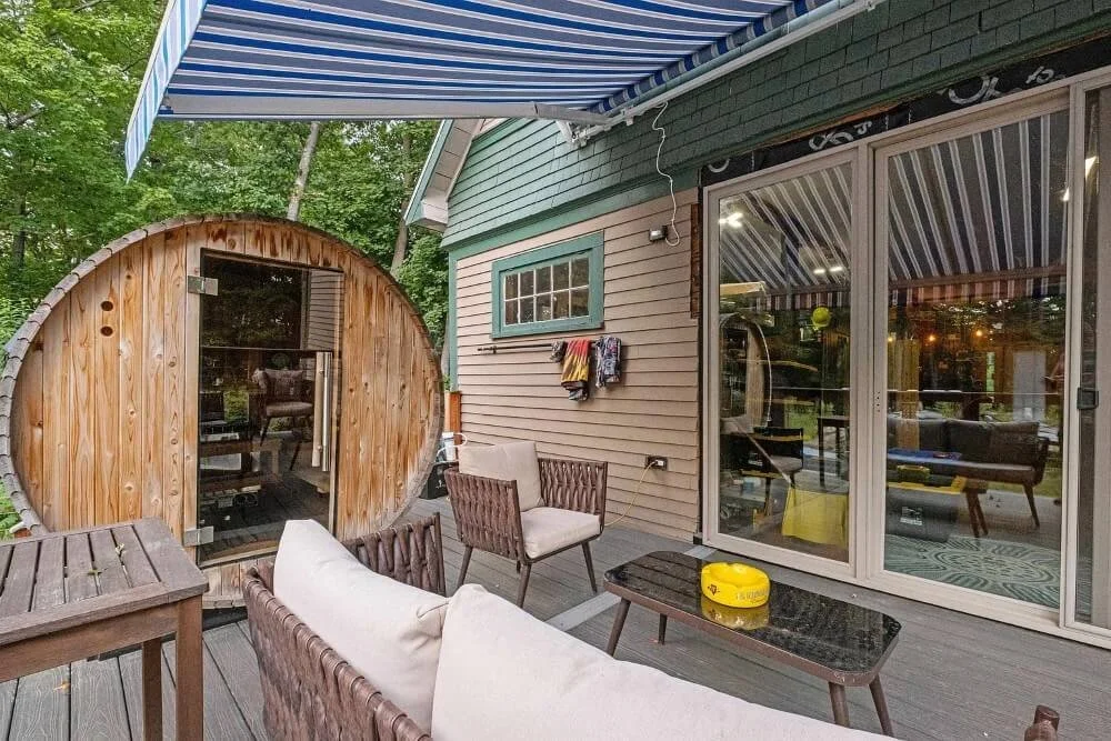1897 Queen Anne house Wolfeboro New Hampshire - 42 - backyard.jpg