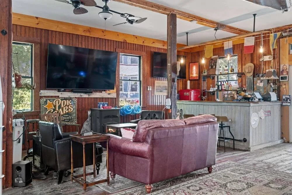 1897 Queen Anne house Wolfeboro New Hampshire - 46 - media room.jpg