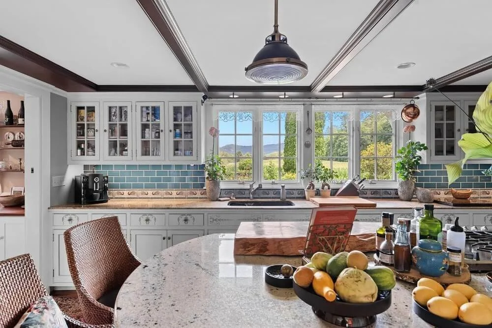 Howard House 1829 Federal style Orford New Hampshire - 10 - kitchen.jpg