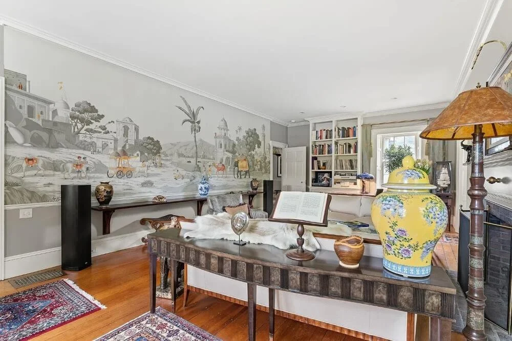 Howard House 1829 Federal style Orford New Hampshire - 26 - family room.jpg