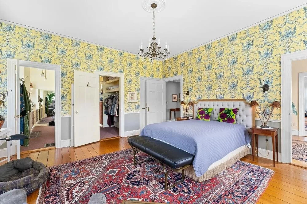 Howard House 1829 Federal style Orford New Hampshire - 30 - bedroom.jpg