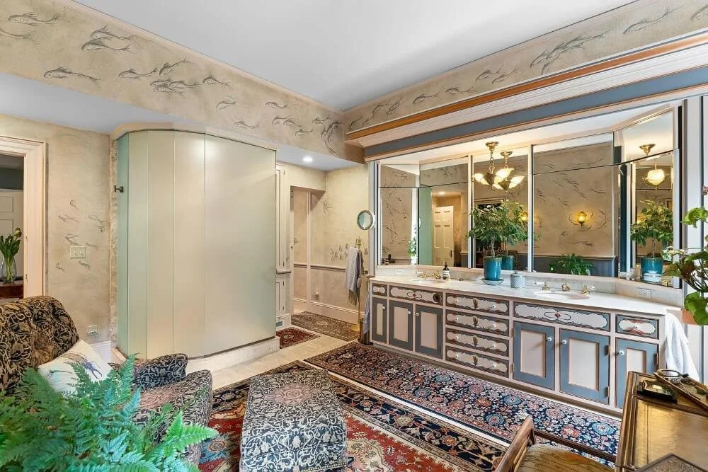 Howard House 1829 Federal style Orford New Hampshire - 35 - bathroom.jpg
