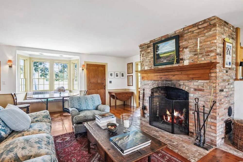 Worcester Hill 1804 Farmhouse Shoreham Vermont - 15 - living room.jpg