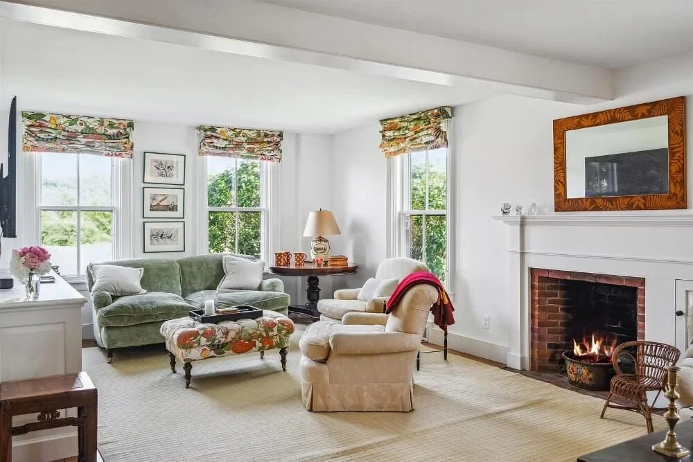 Worcester Hill 1804 Farmhouse Shoreham Vermont - 17 - family room.jpg