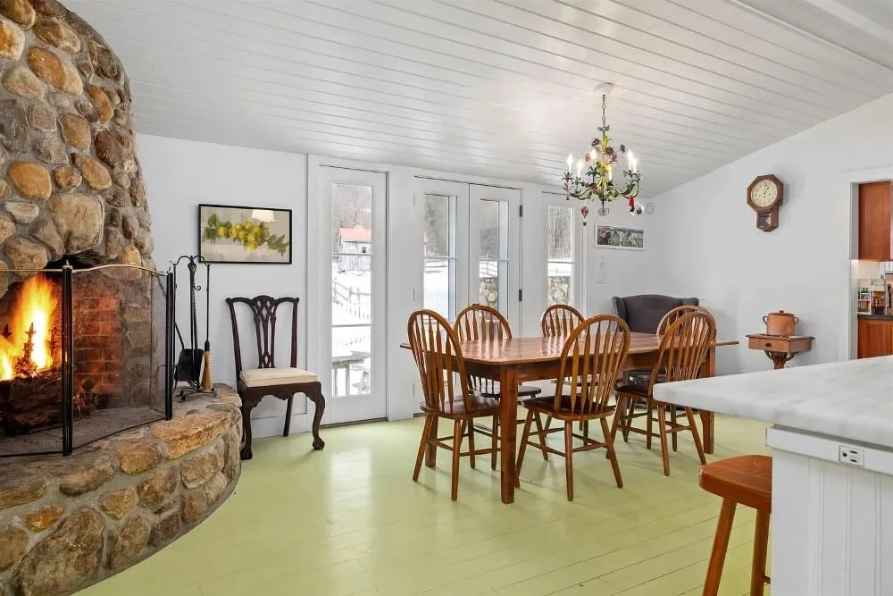 Boorn Brook Farm 1890 Farmhouse Manchester Vermont - 13 - kitchen.jpg