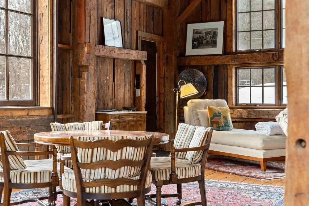 Boorn Brook Farm 1890 Farmhouse Manchester Vermont - 27 - open floor.jpg