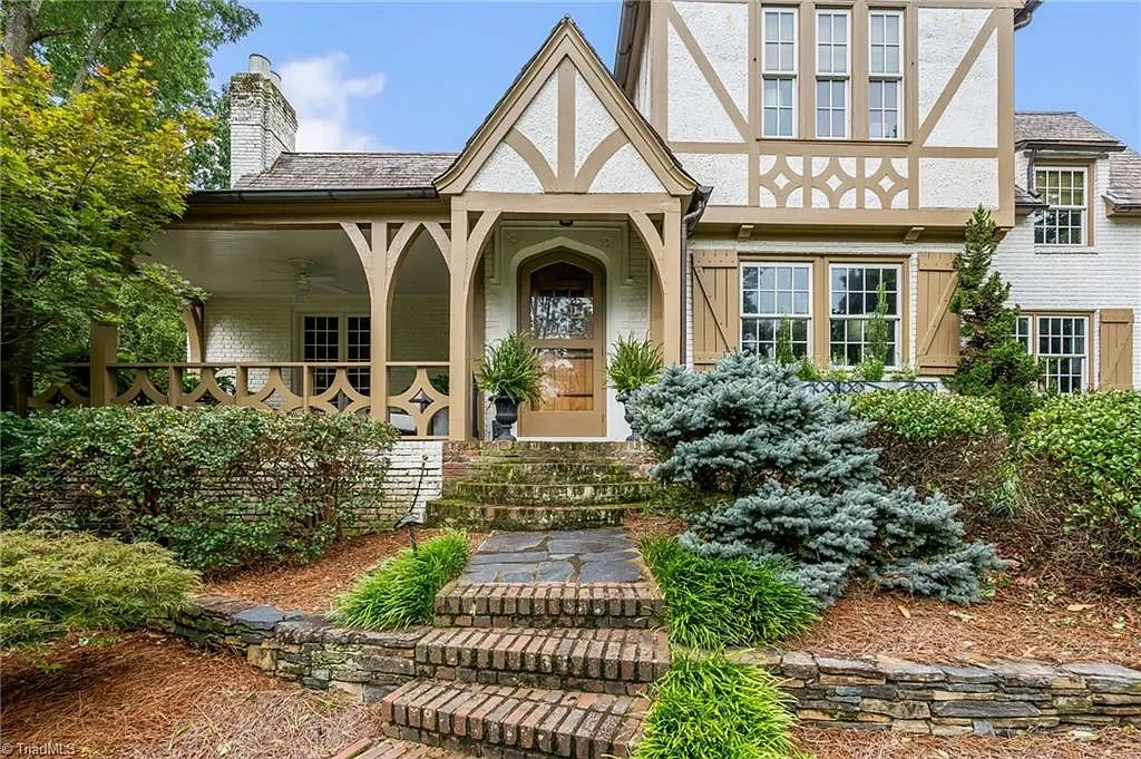 1924 Tudor house High Point North Carolina - 2 - front view.webp