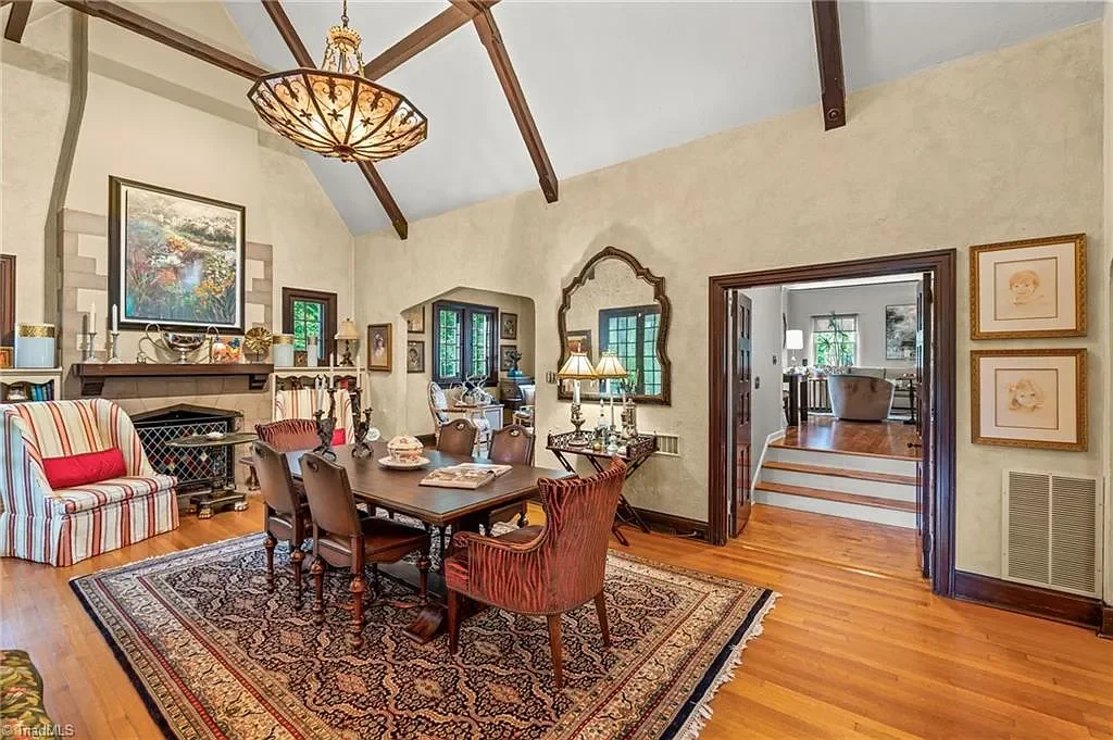 1924 Tudor house High Point North Carolina - 11 - dining room.webp