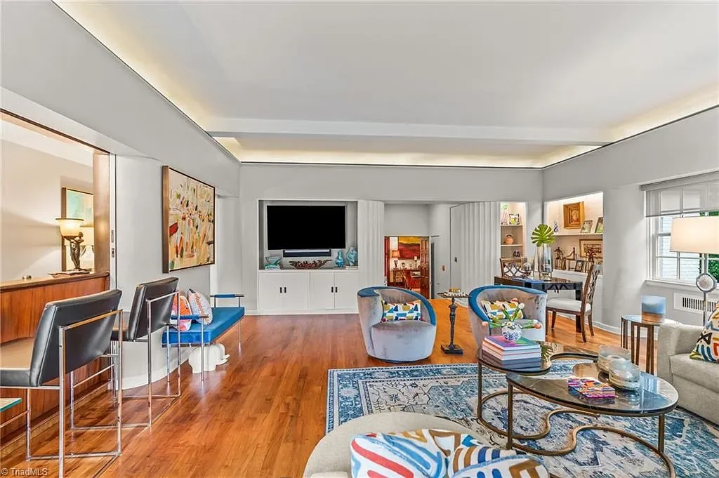 1924 Tudor house High Point North Carolina - 24 - family room.webp