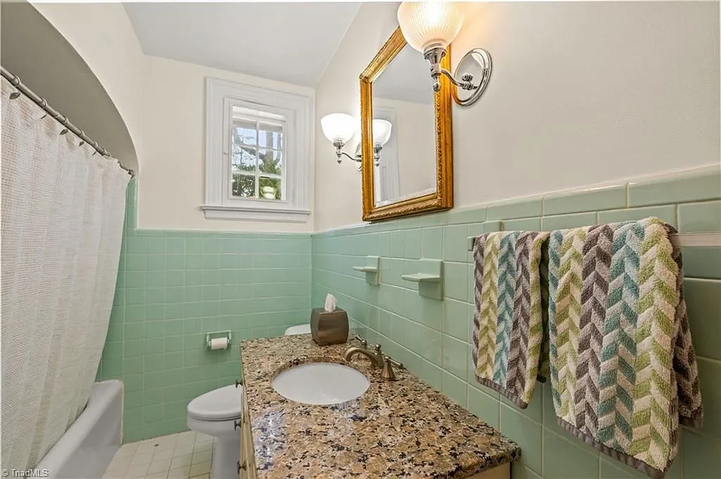 1924 Tudor house High Point North Carolina - 33 - bathroom.webp